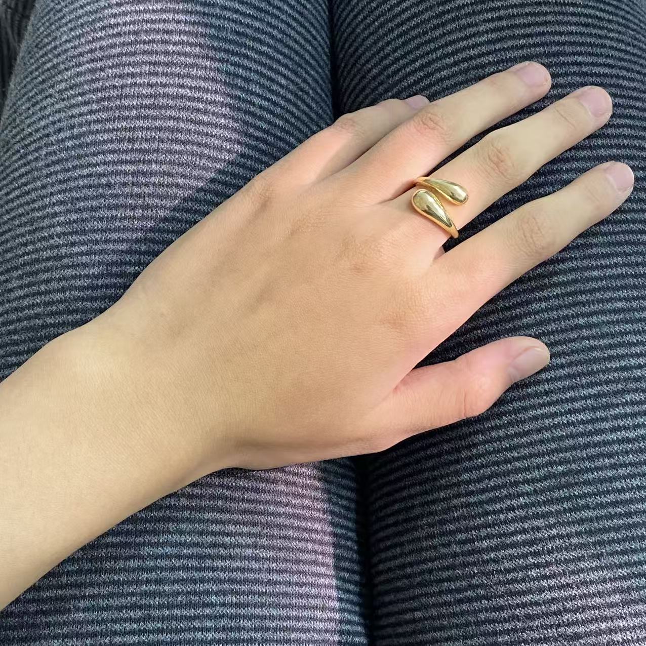 Sculptural Ring(D)