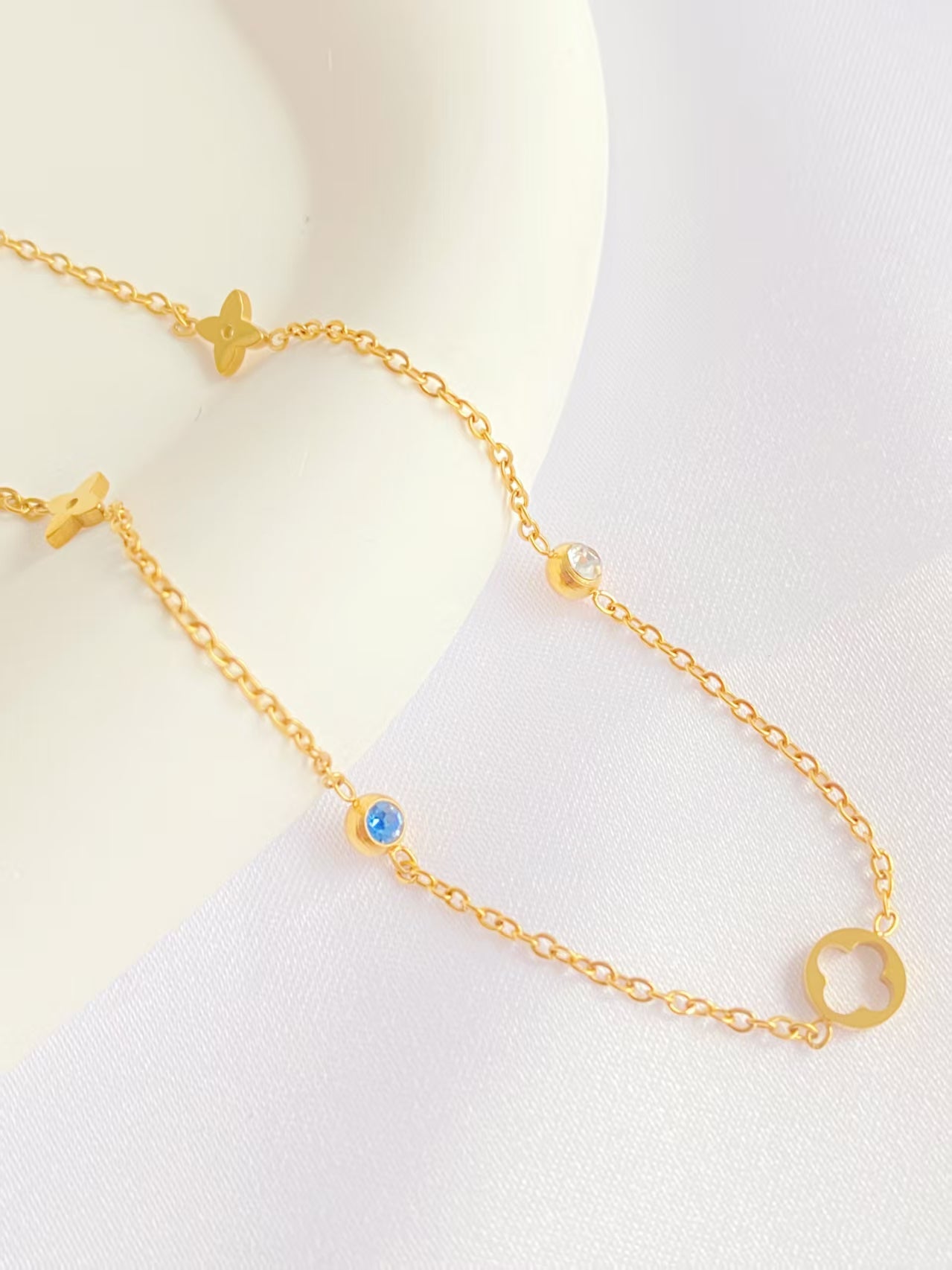 Gold Clover Gem Necklace