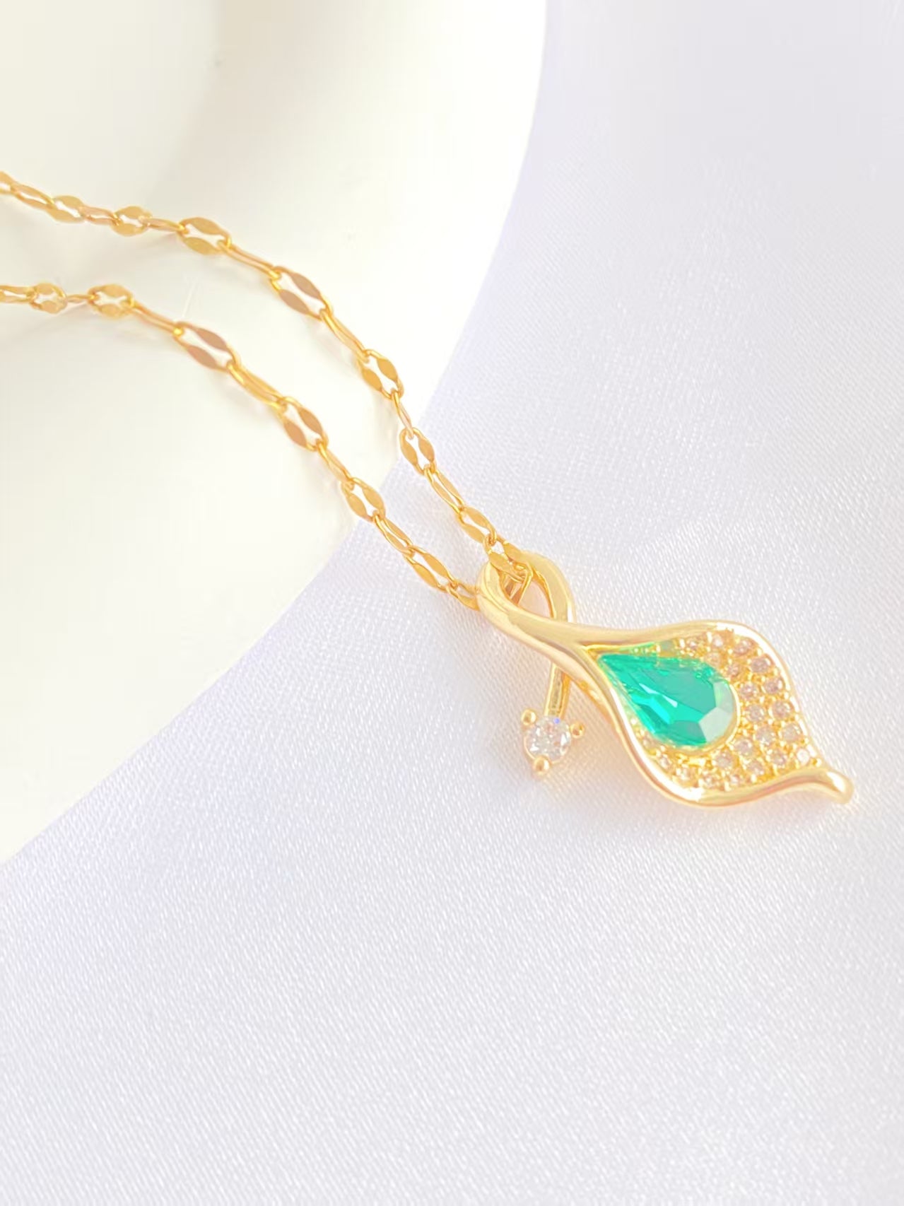 Emerald Feather Necklace