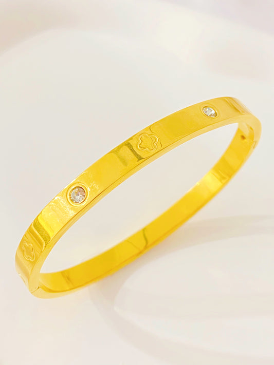 Four-leaf Clover Crystal Gold Bangle
