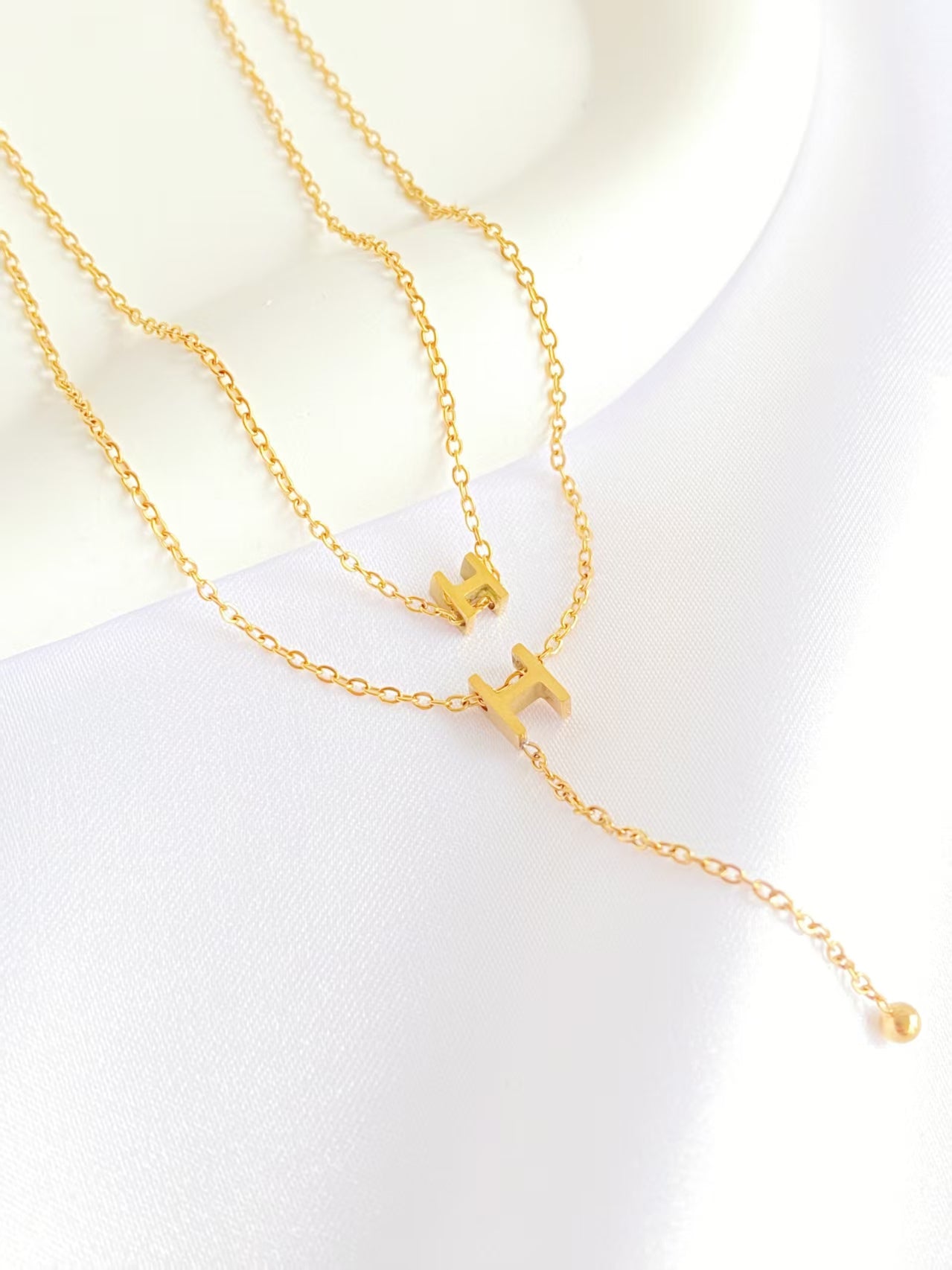 Gold H Pendant Necklace