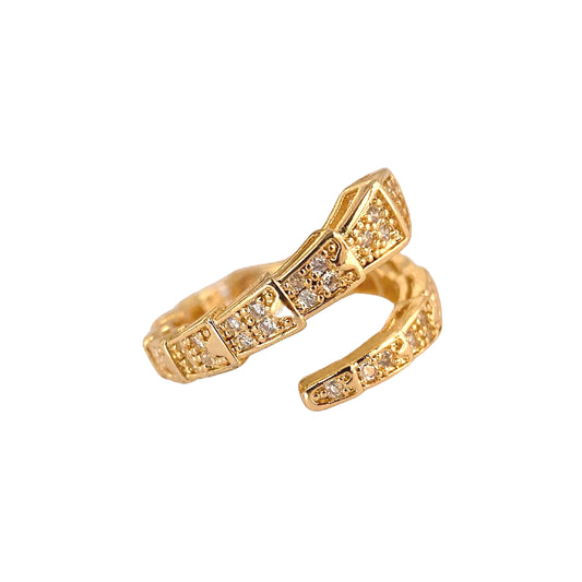 Serpentine Sparkle Ring - Mystical Glamour in Gold