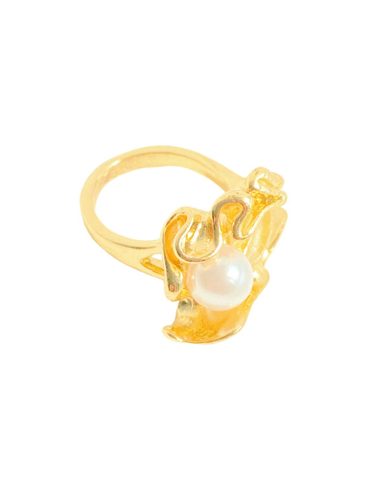 Gold Ring (A)