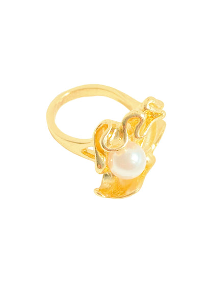 Gold Ring (A)