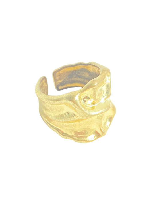 Gold Ring (C)